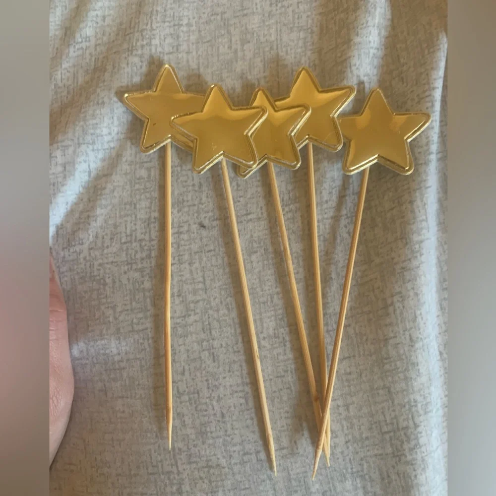 🔴 New in box birthday cake topper set